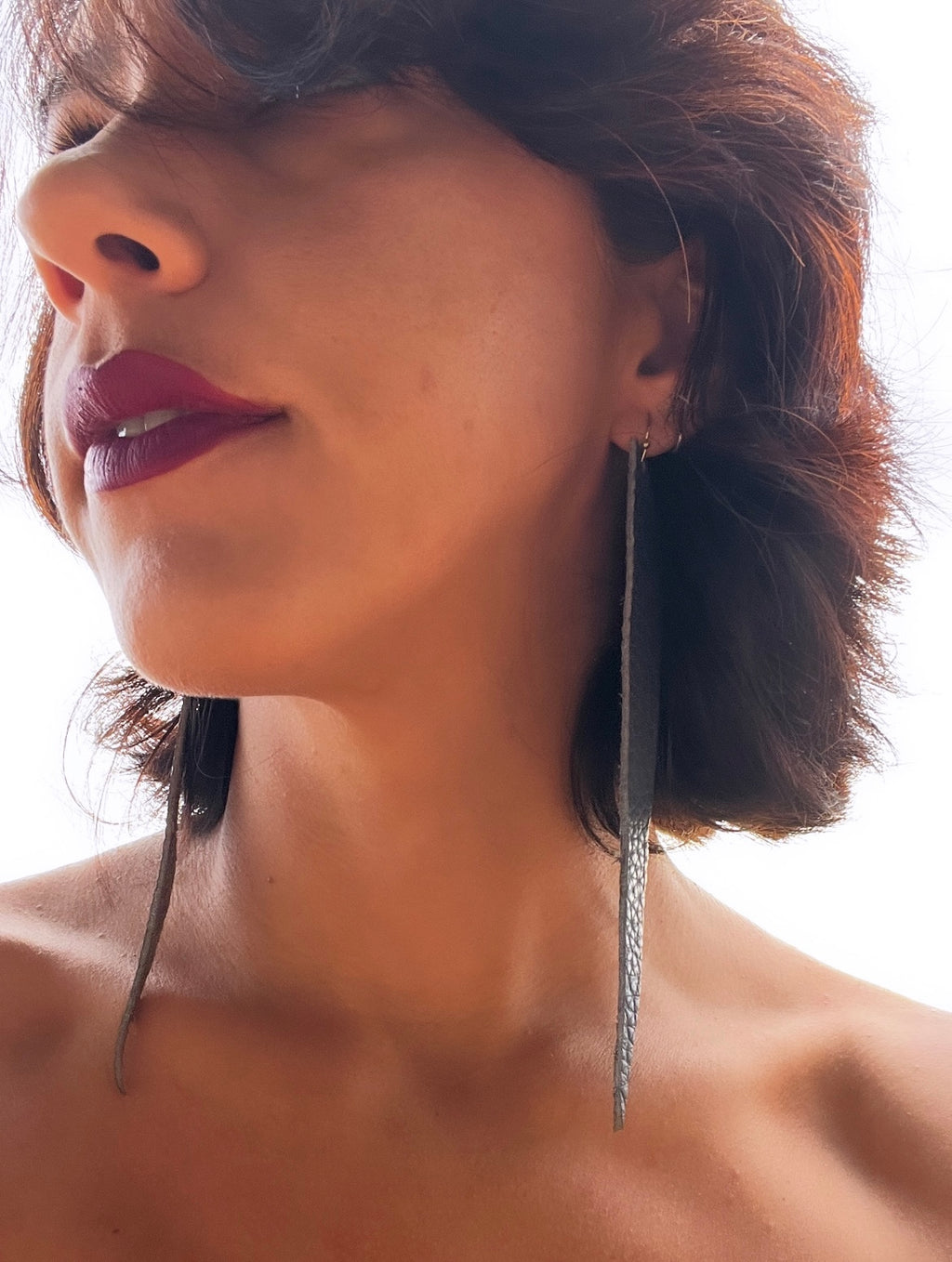 Pantallas cuerosas • gris