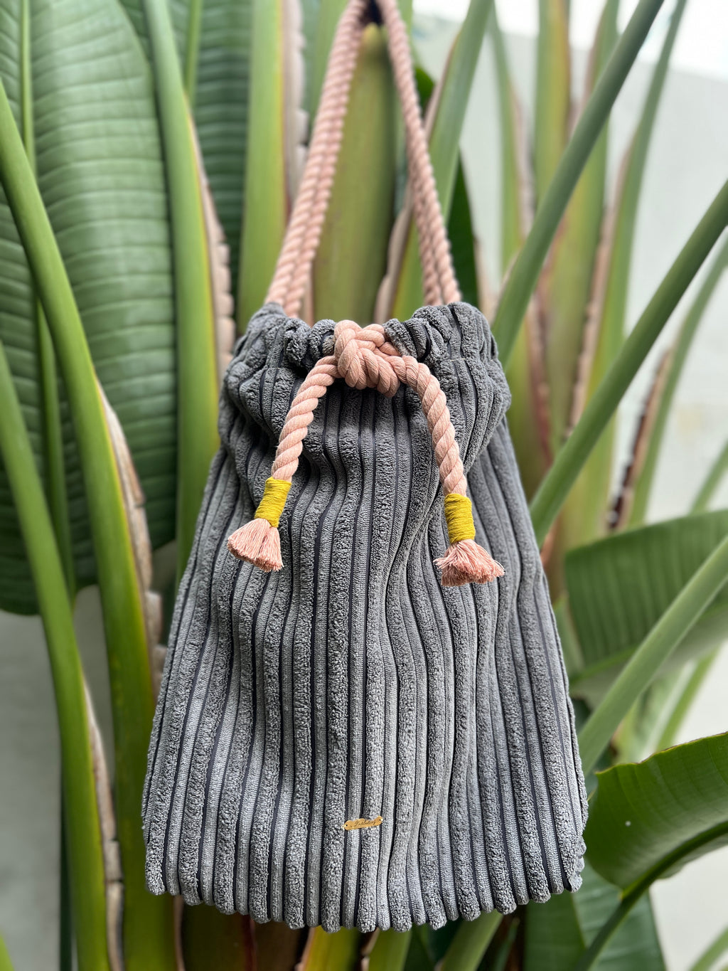 ATARDECER: Julia, la cartera