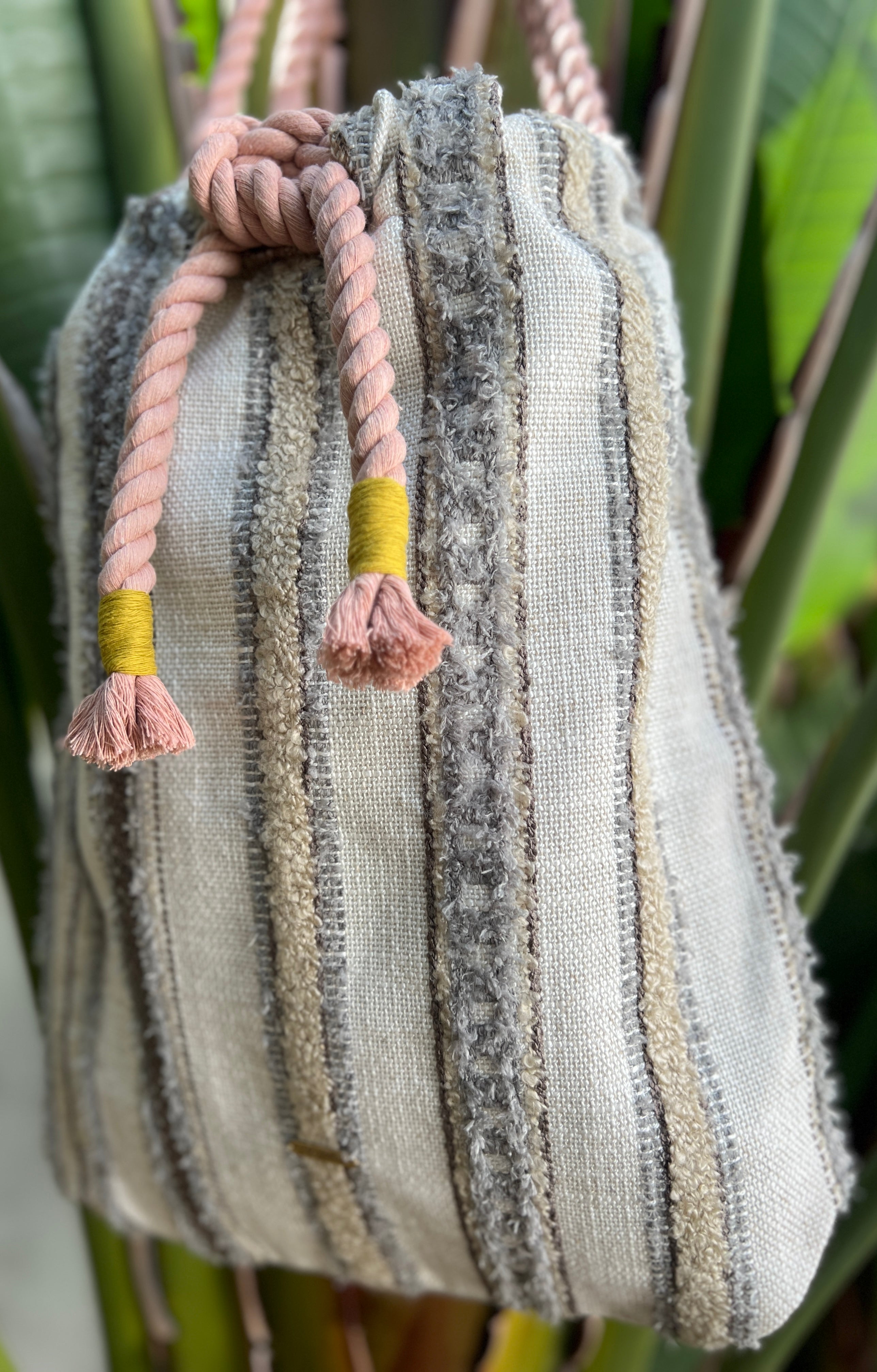 ATARDECER: Julia, la cartera