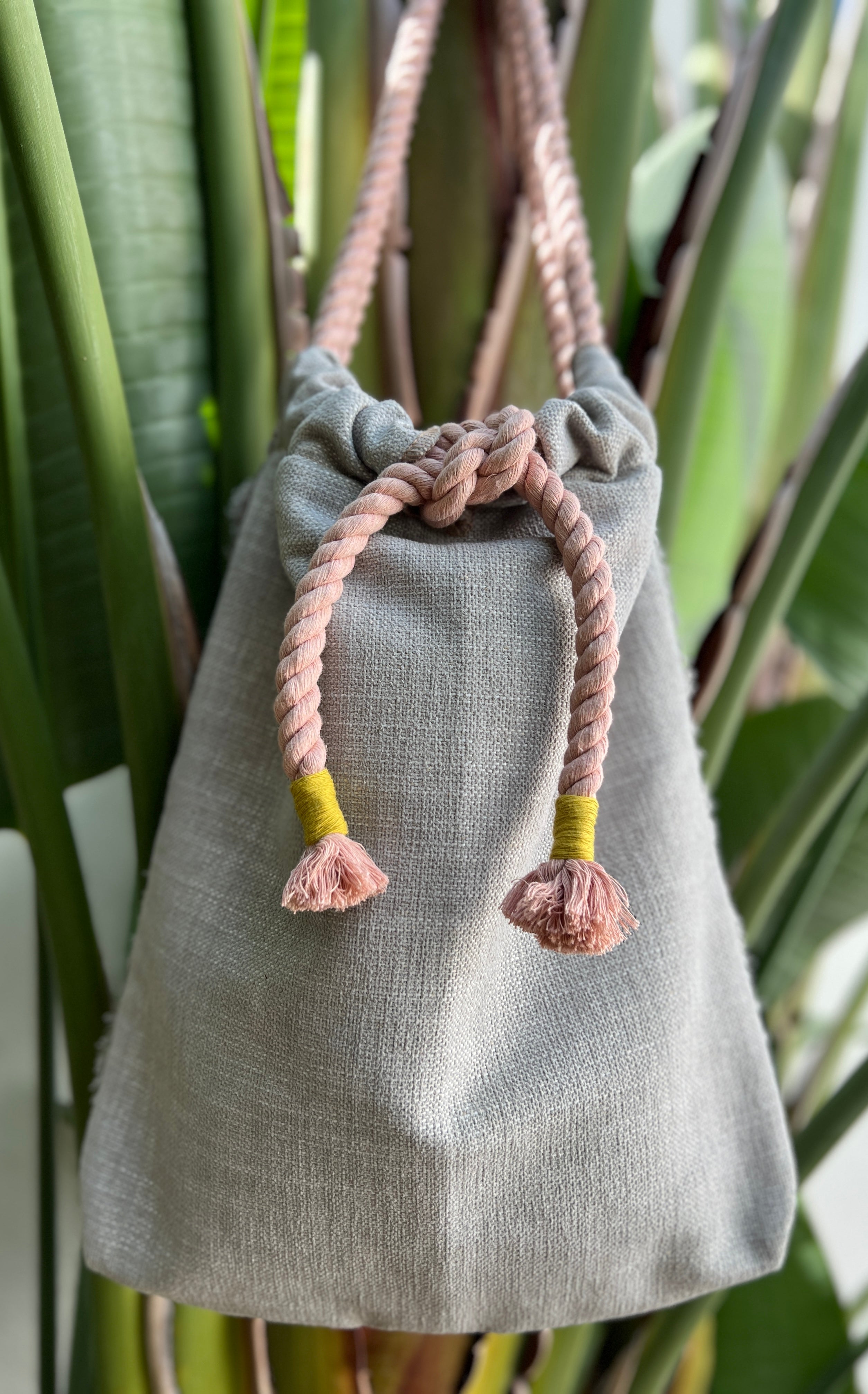 ATARDECER: Julia, la cartera