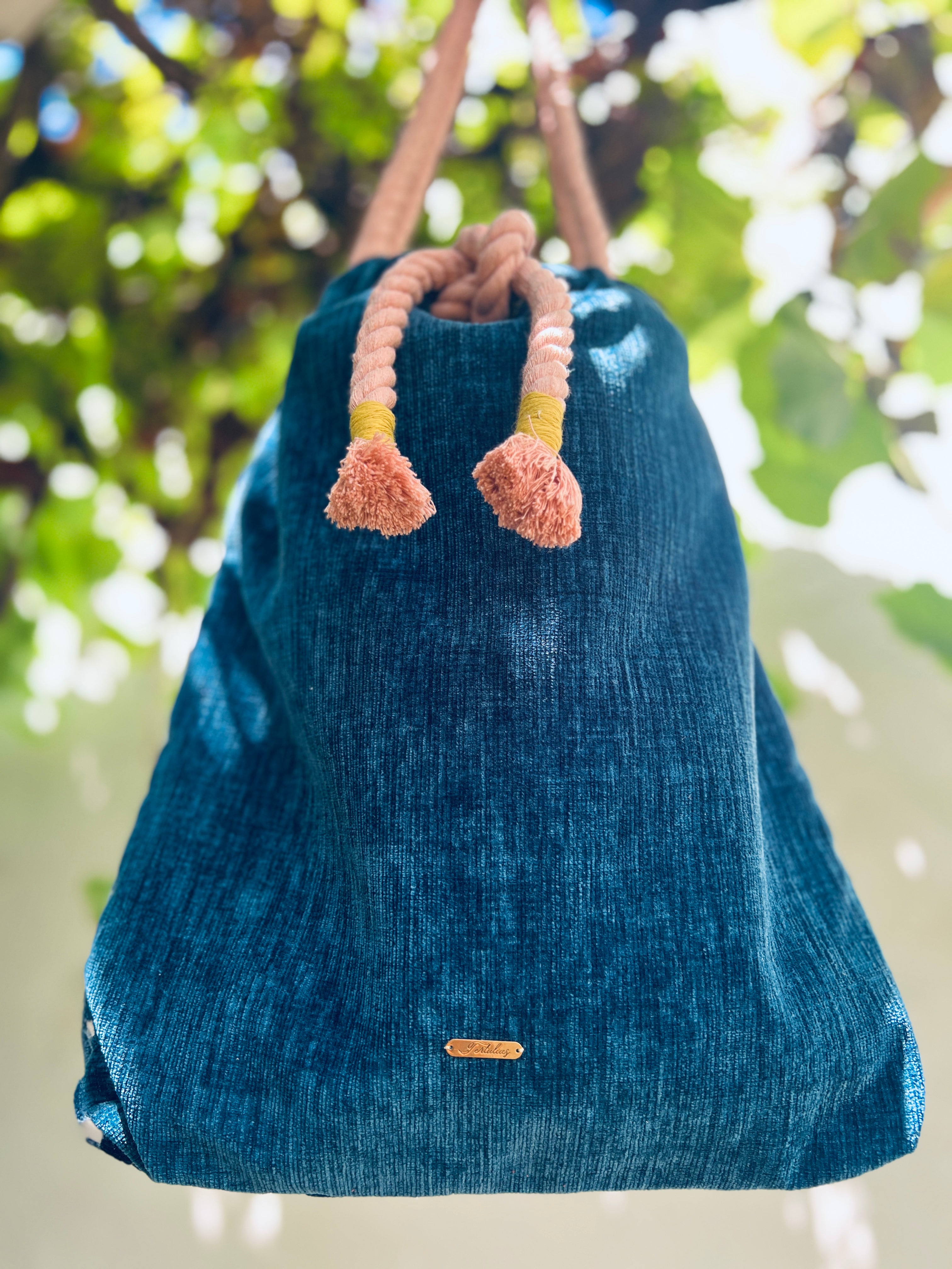 ATARDECER: Julia, la cartera